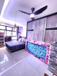 Tampines Street 61 (Tampines), Multi Generation #495576431